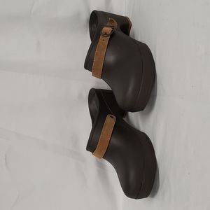 Crocs Brown Clogs 7